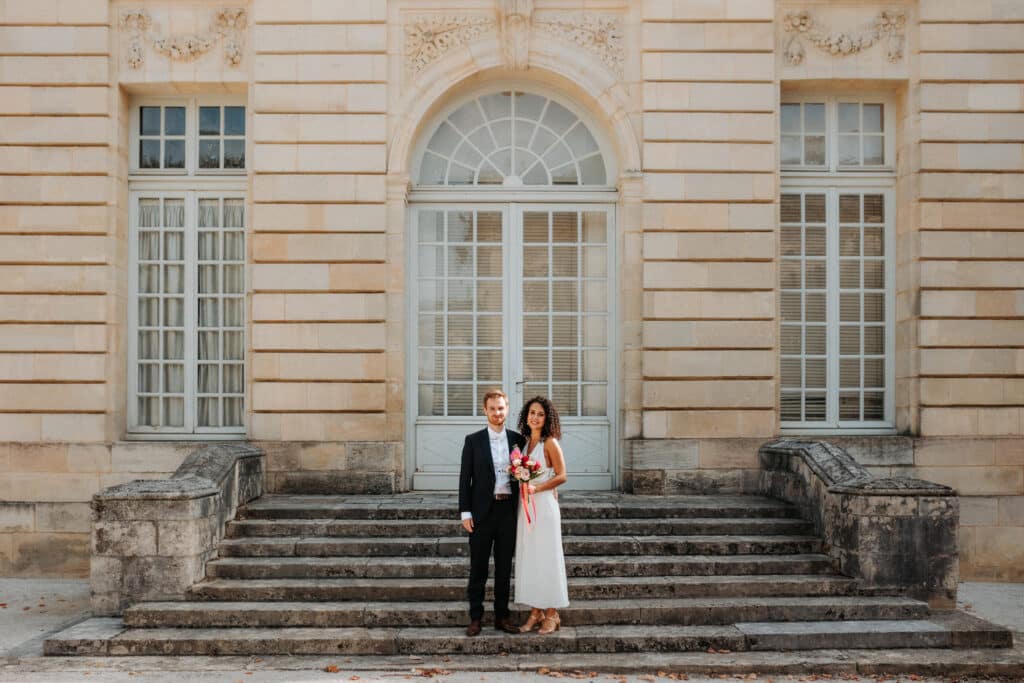 photo de couple mairie de bordeaux - photographe mariage