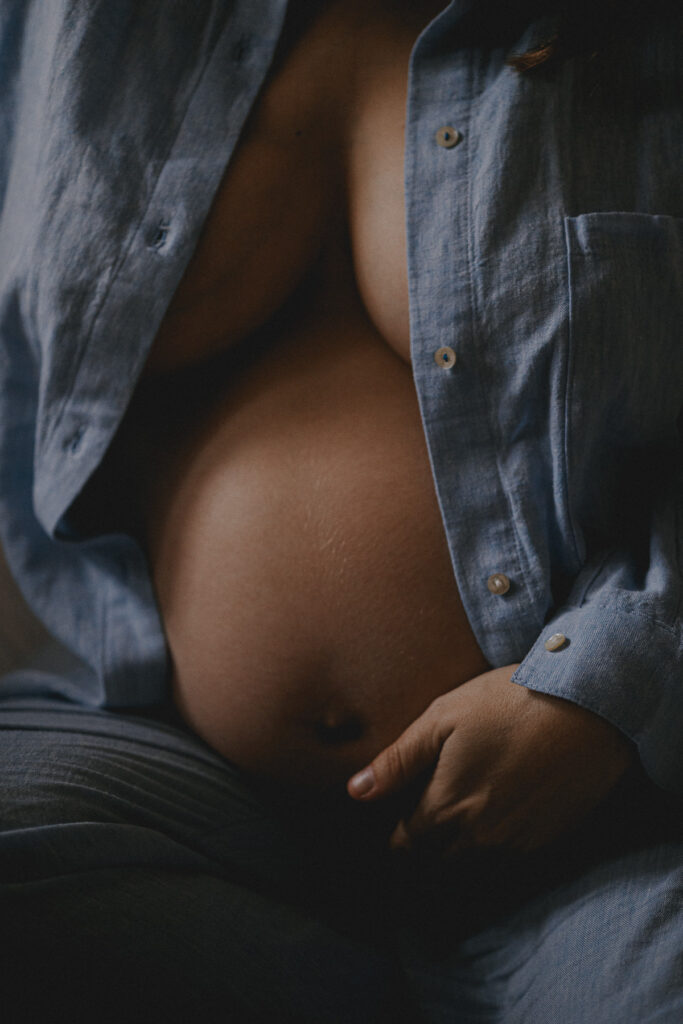 photo de femme enceinte - séance grossesse élégante - photographe Bordeaux